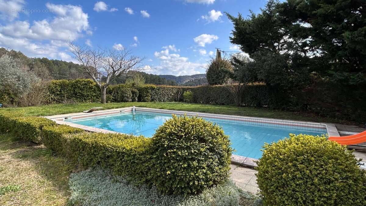 Maison à VAISON-LA-ROMAINE
