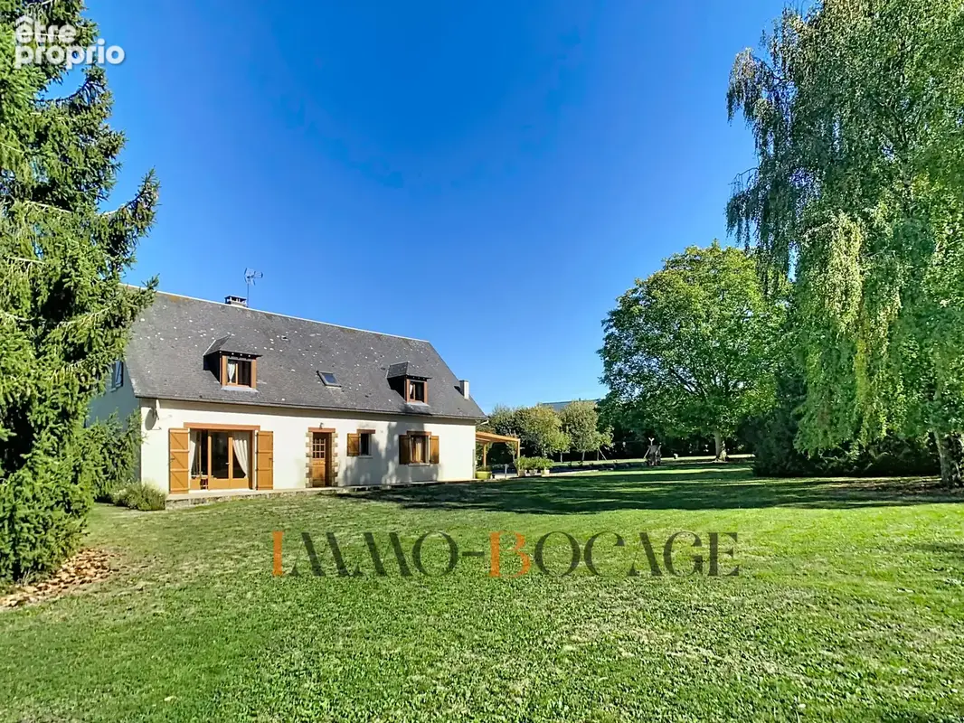 Vastes maison et dépendance sur 9000 m2 de terrain ! - photo 27