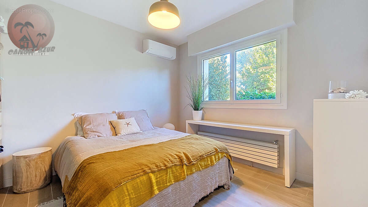 Appartement à LE CANNET