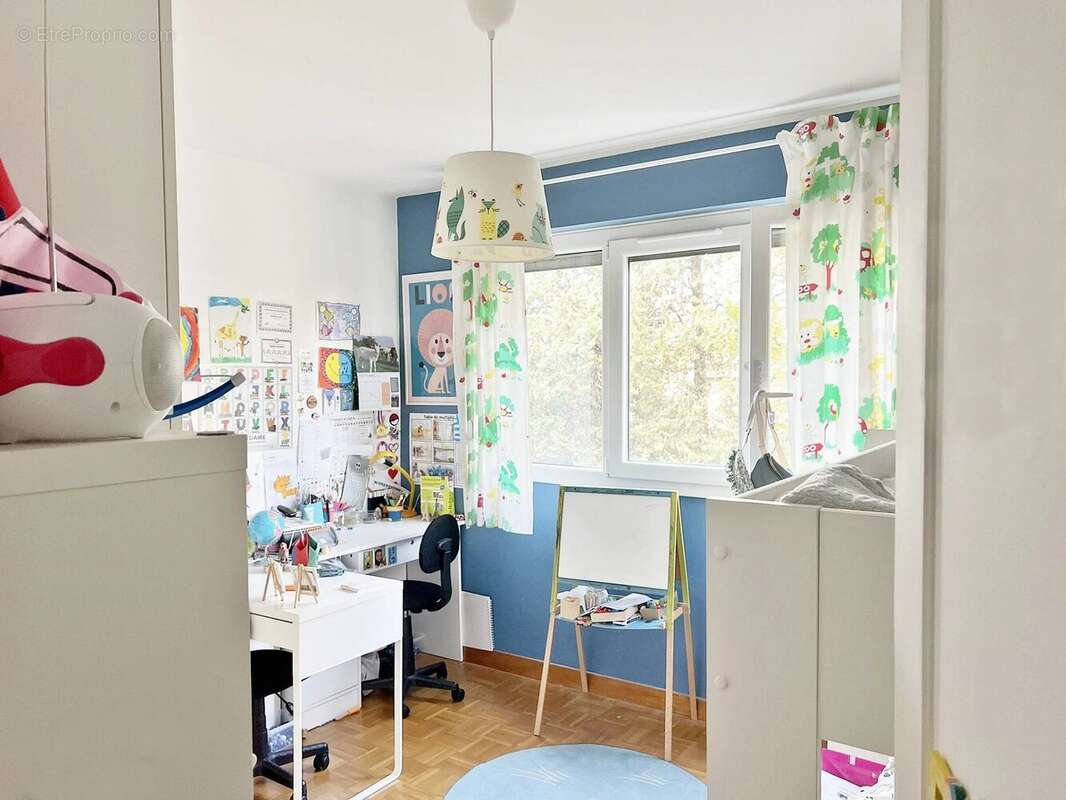 Appartement à SAINT-MAUR-DES-FOSSES