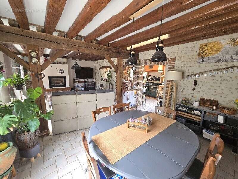 Maison à VERNEUIL-SUR-AVRE