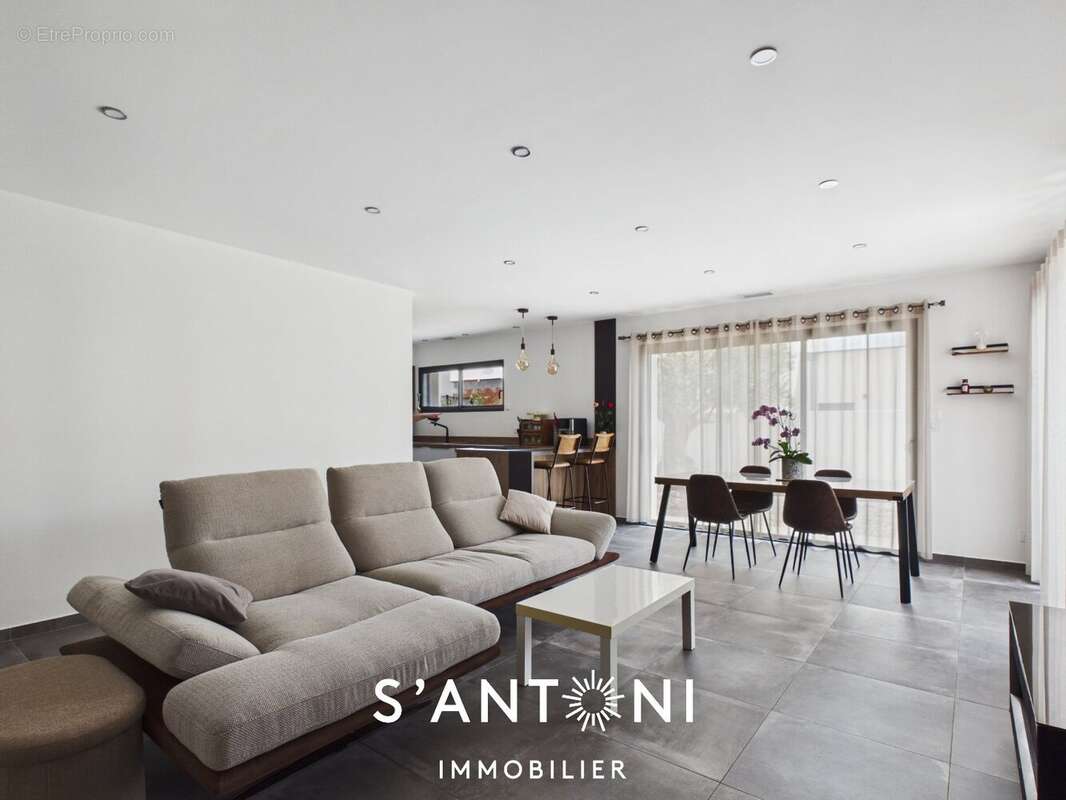 Maison 119 m² à Vias  - photo 16