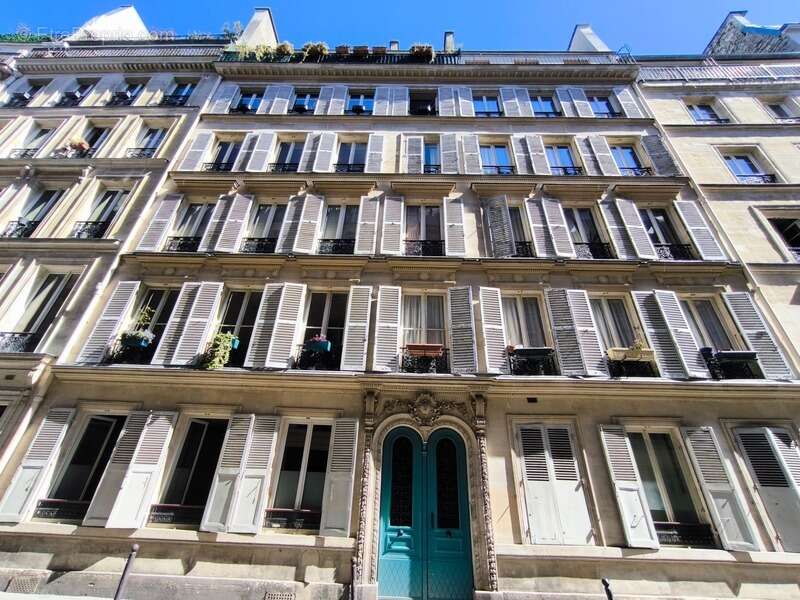 Appartement à PARIS-9E