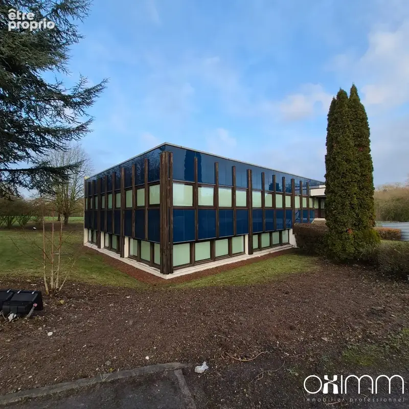 Commerce 750 m² à Saint-Laurent-Blangy  - photo 2