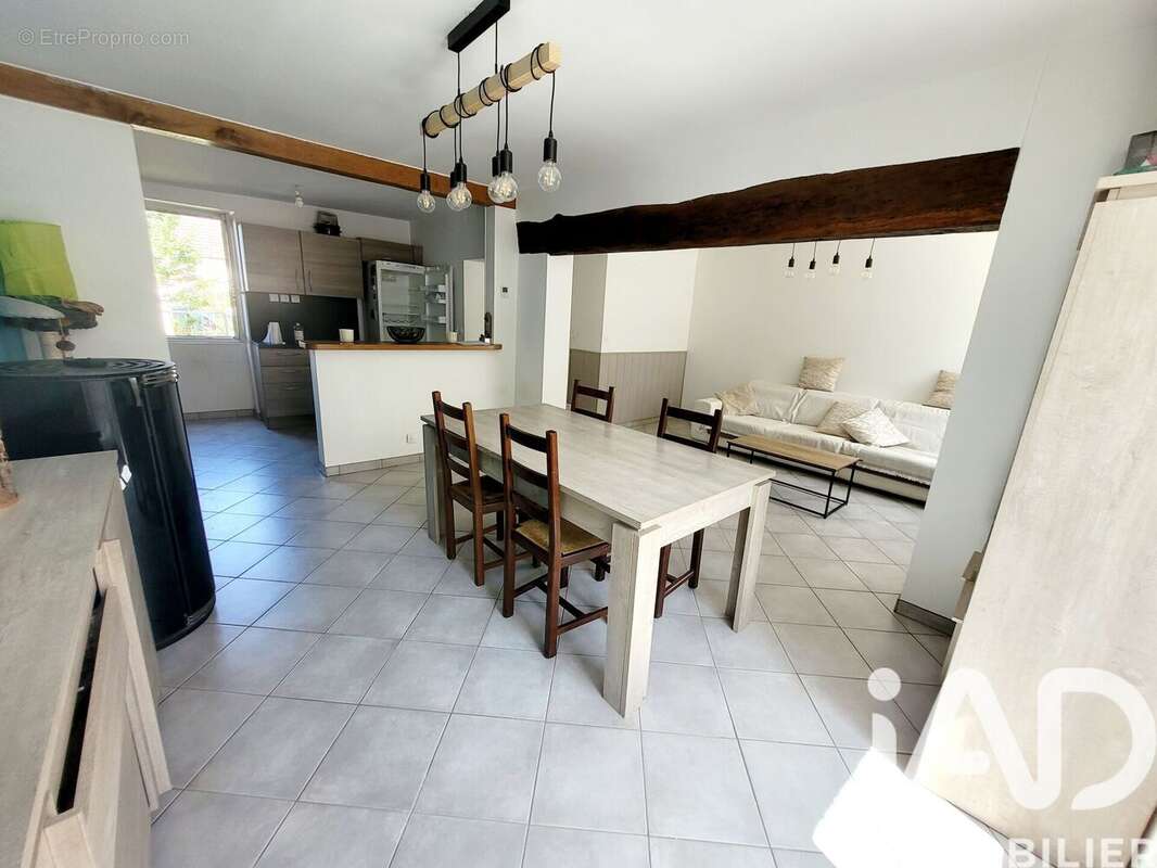 Photo 8 - Maison à COURGIVAUX