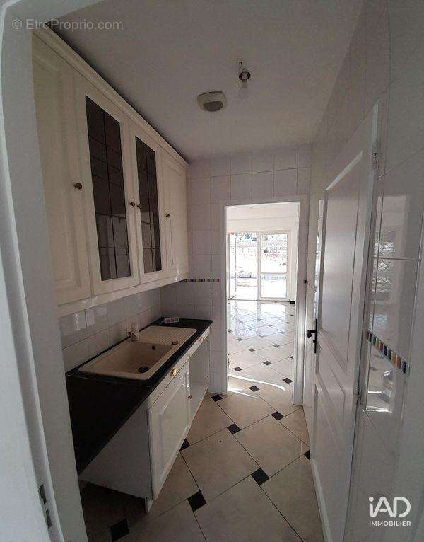 Commerce 90 m² à Divonne-Les-Bains  - photo 6