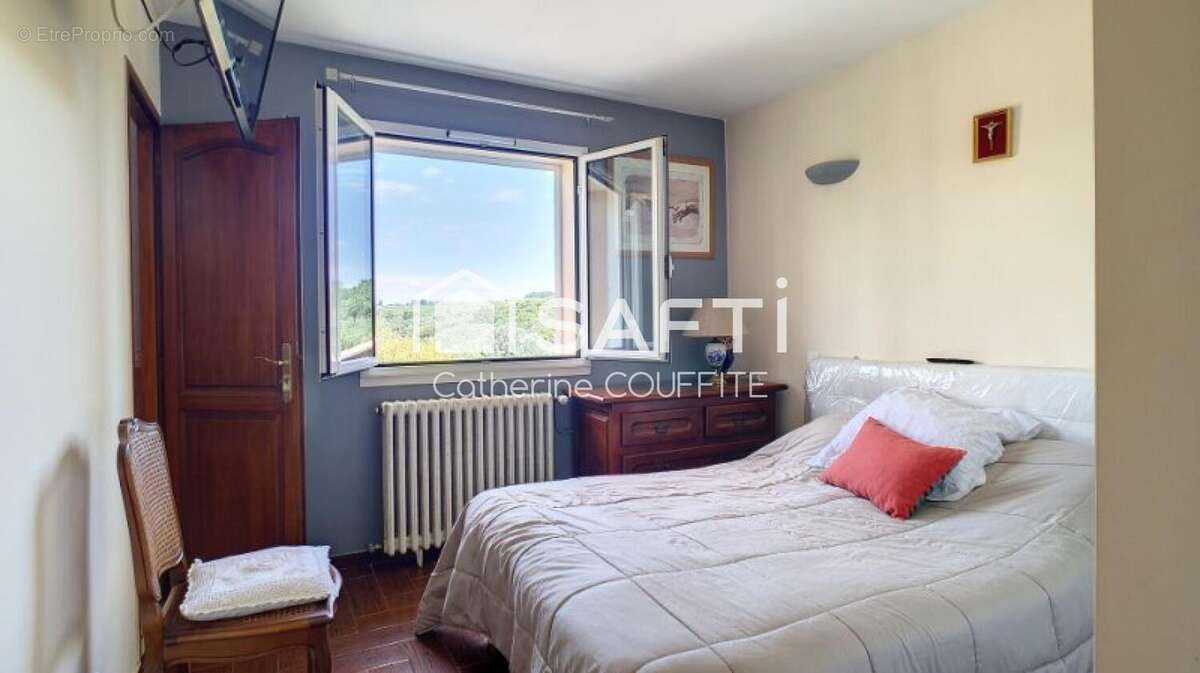 Maison 164 m² à Cadillac  - photo 8