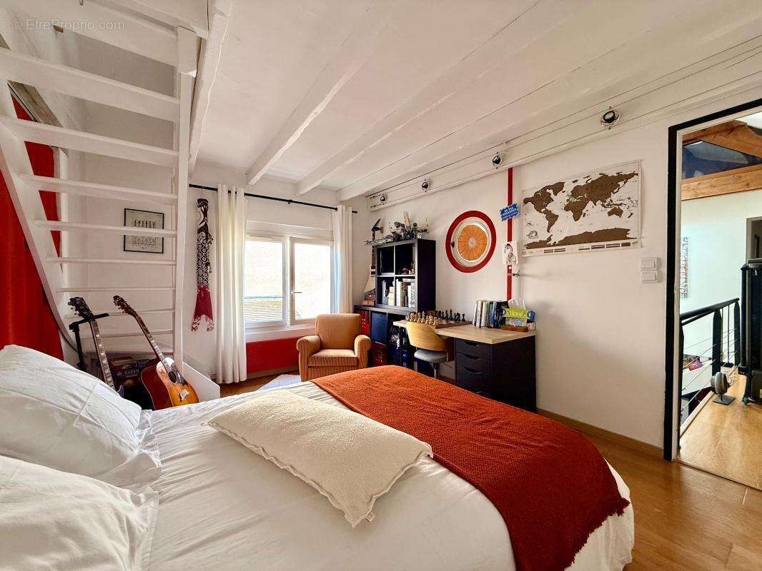 Maison à MAROLLES-EN-HUREPOIX