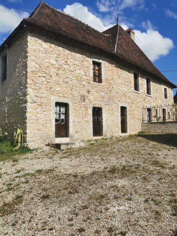 Maison à RIVARENNES
