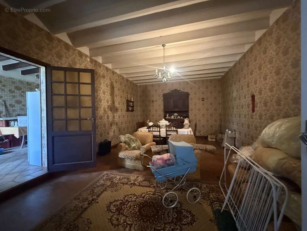 Maison à BESSAC
