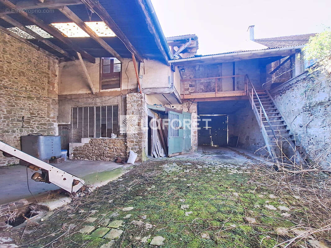 Maison à MARCOUSSIS