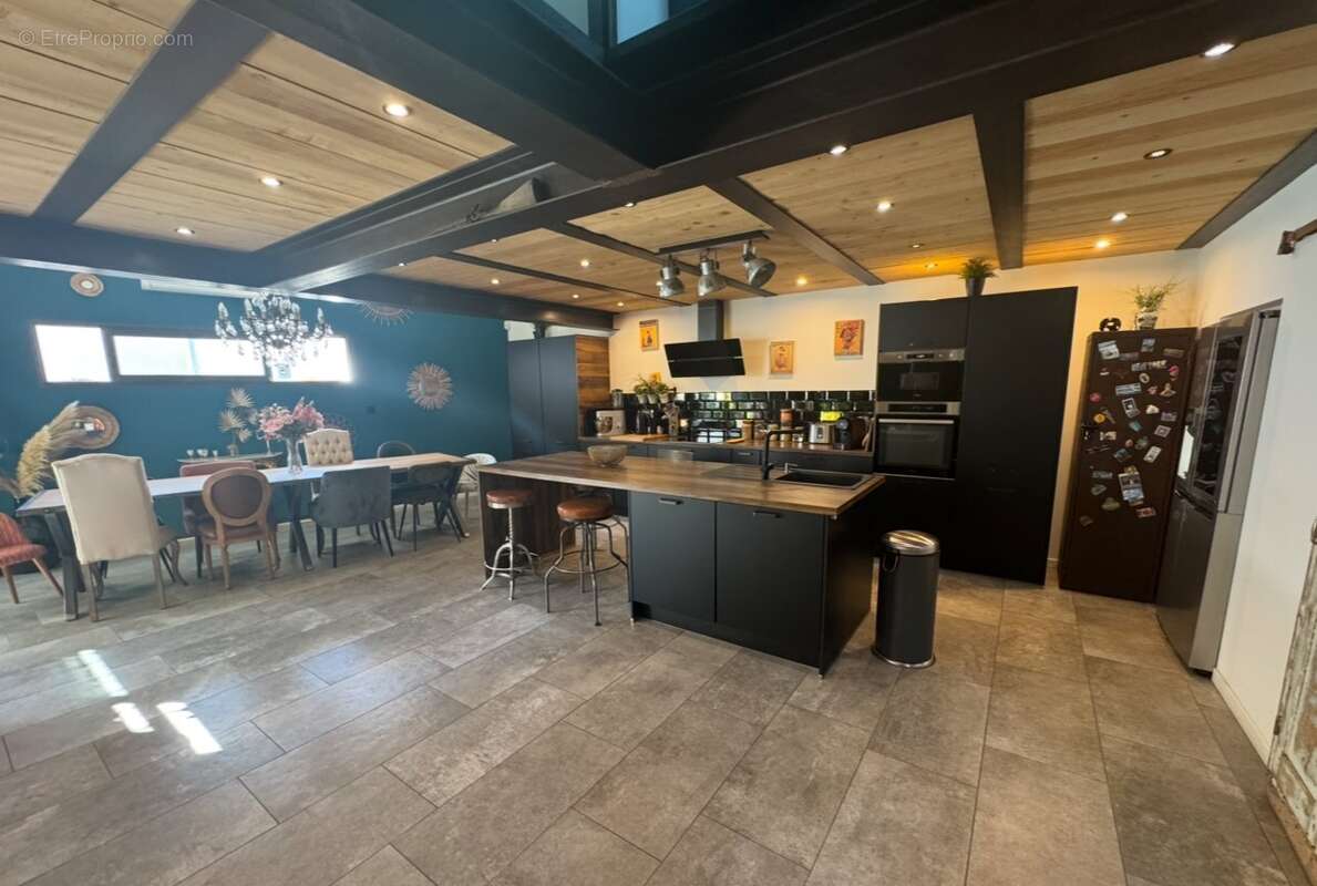 Appartement à CHATEAURENARD