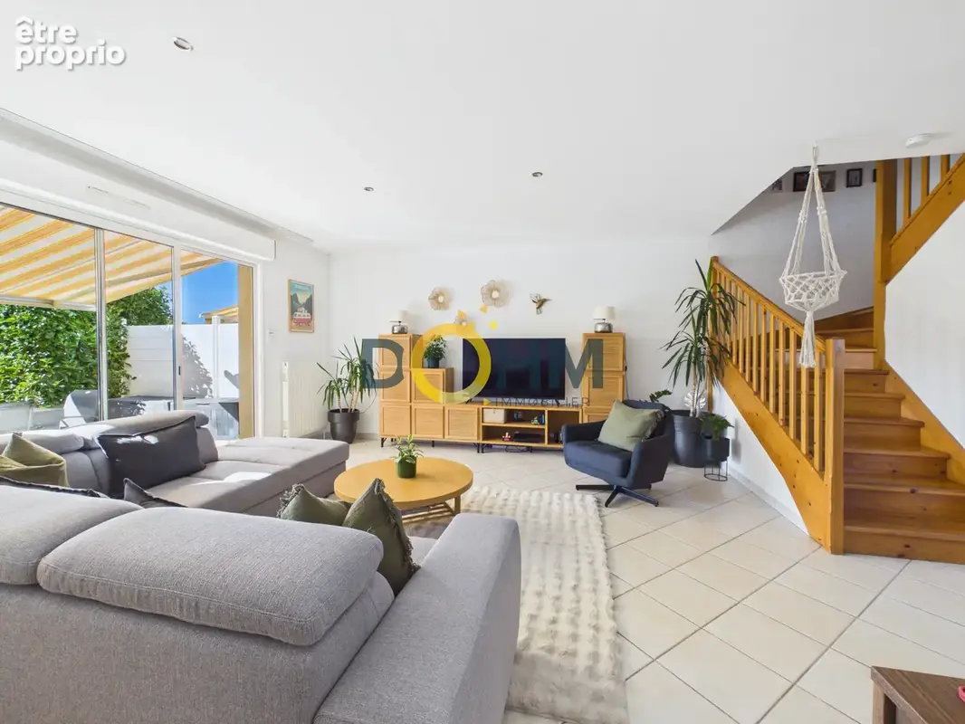 À Villars, maison avec terrasse en vente pour petite famille - photo 5