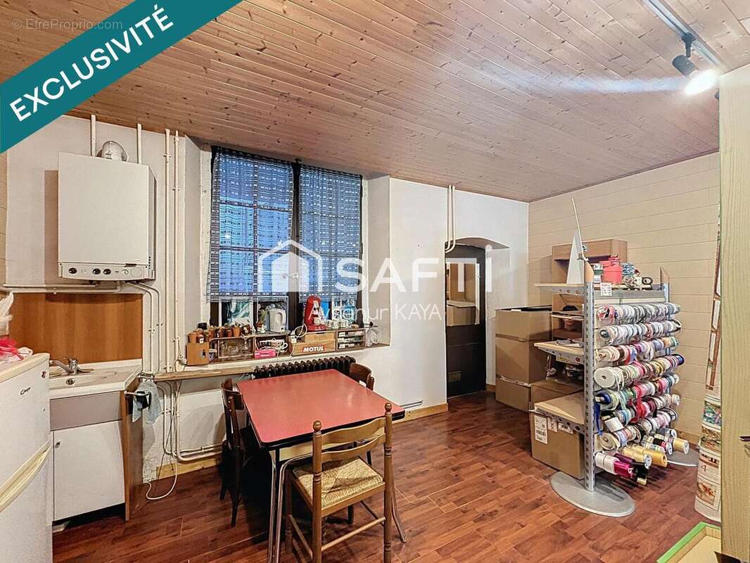 Photo 4 - Commerce à SAINT-CLAUDE