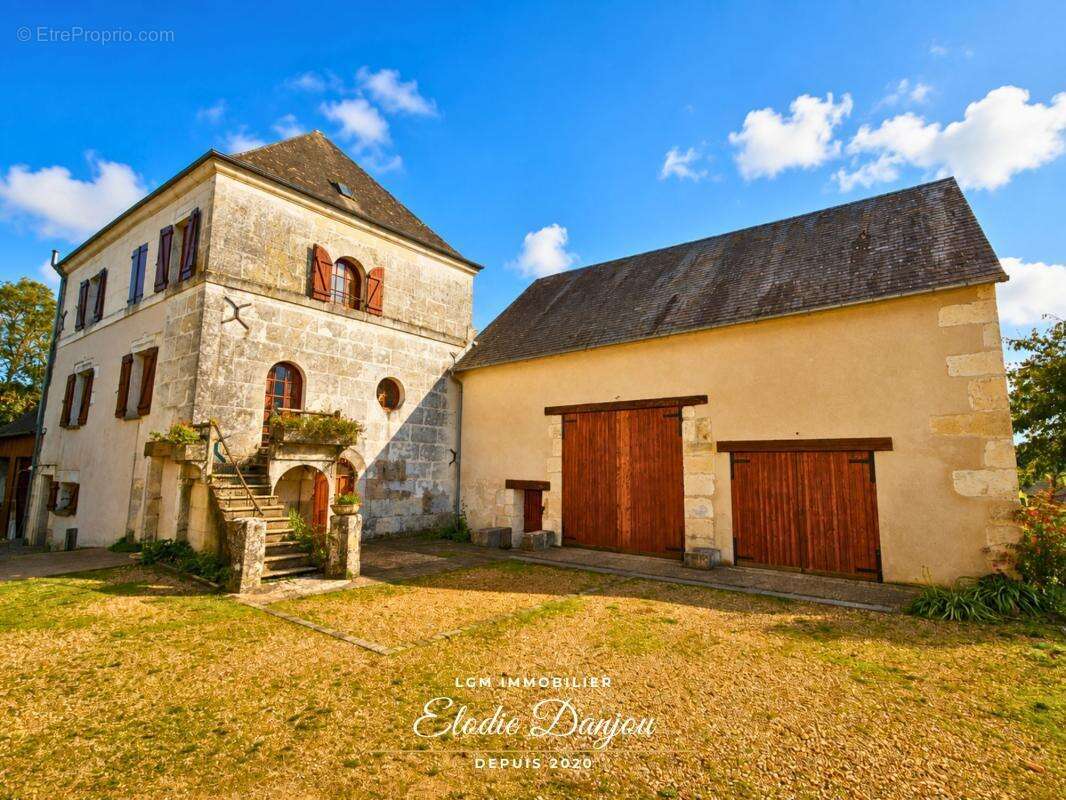 Ancien moulin à eau de caractère avec seconde maison, dépendances et plus de 2 hectares – proche Vendôme et gare TGV - photo 13
