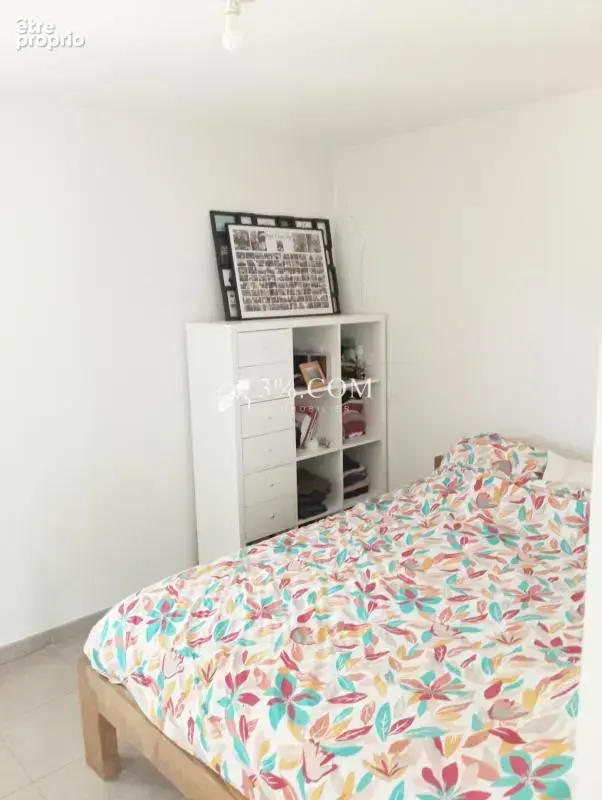 Appartement T3 avec terrasse et parkings - photo 11