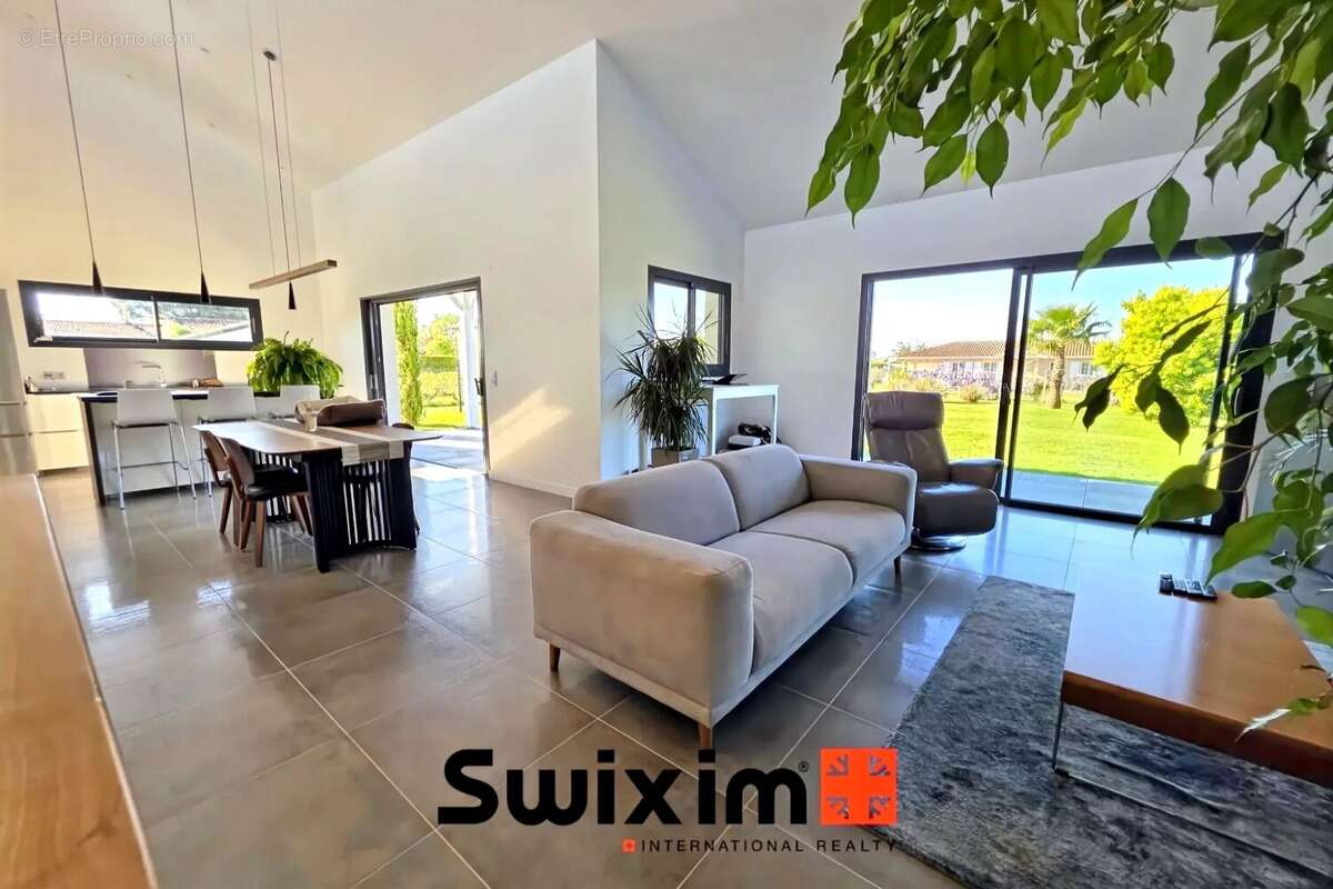 Maison à SAINT-SEURIN-DE-CADOURNE