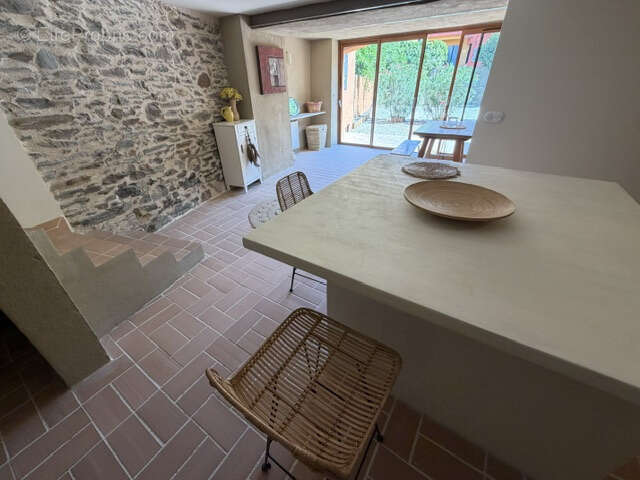 En vente à Collioure : immobilier de prestige : maison avec terrasses jardin et parking - photo 18