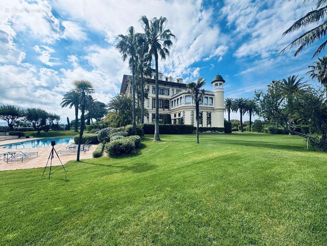 Appartement à SAINT-TROPEZ