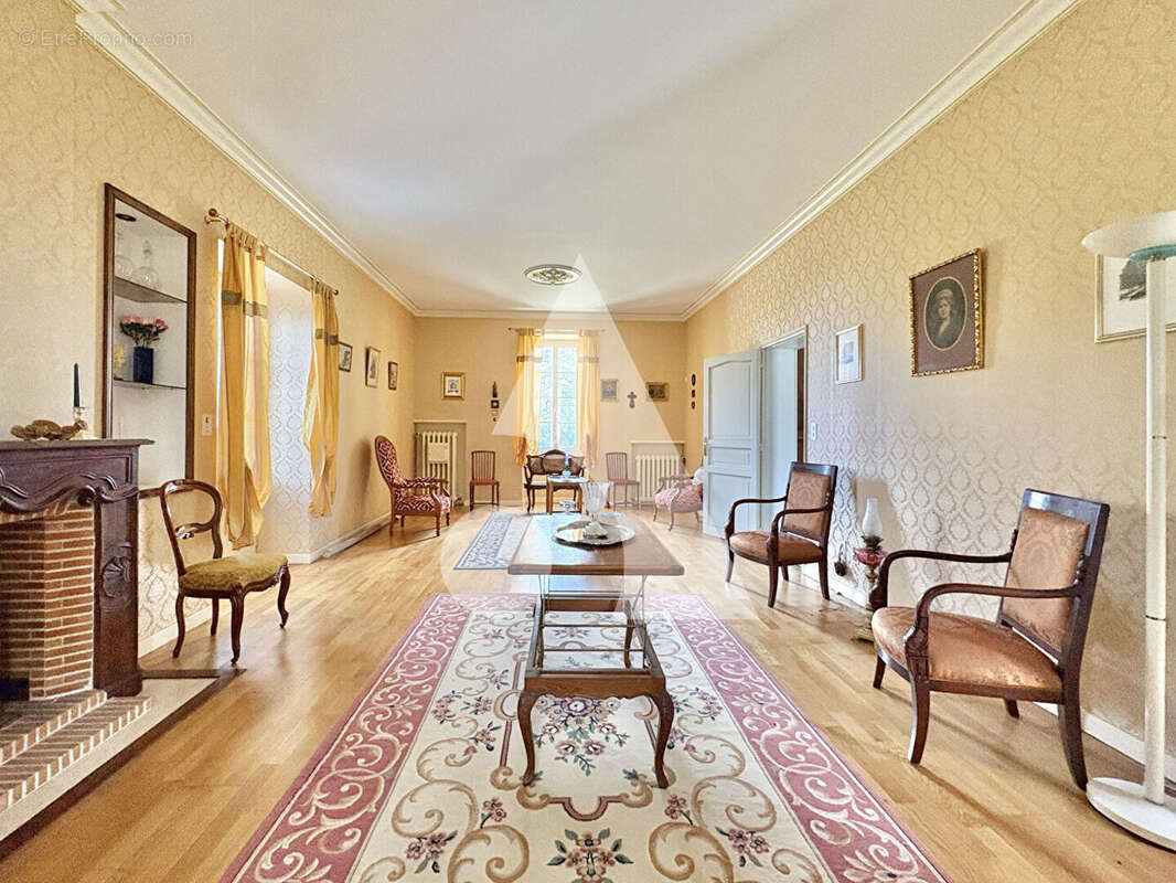 Maison à POULAN-POUZOLS