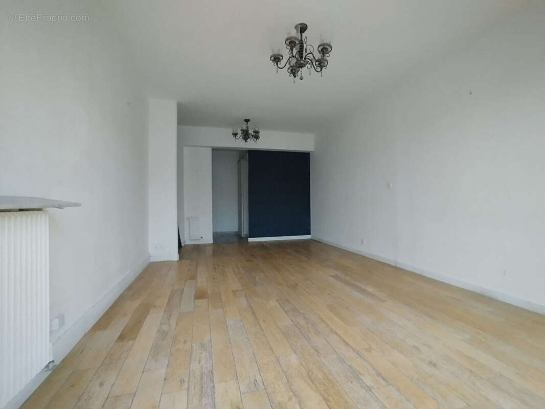 Bécon-les-bruyères / courbevoie - 4p - balcon et cave - photo 3