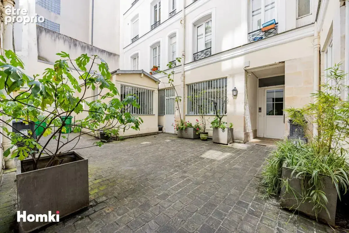 Appartement T4 de 67 m² à Paris 75010, Rue La Fayette - photo 10