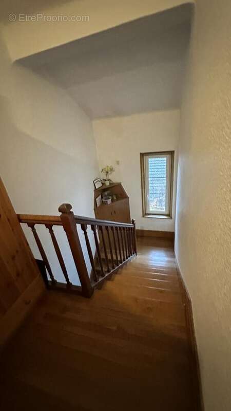 Appartement 120 m² à Pompey  - photo 2