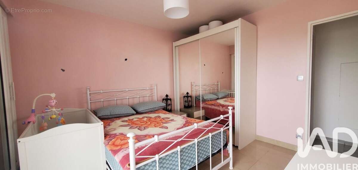 Photo 9 - Appartement à RILLIEUX-LA-PAPE