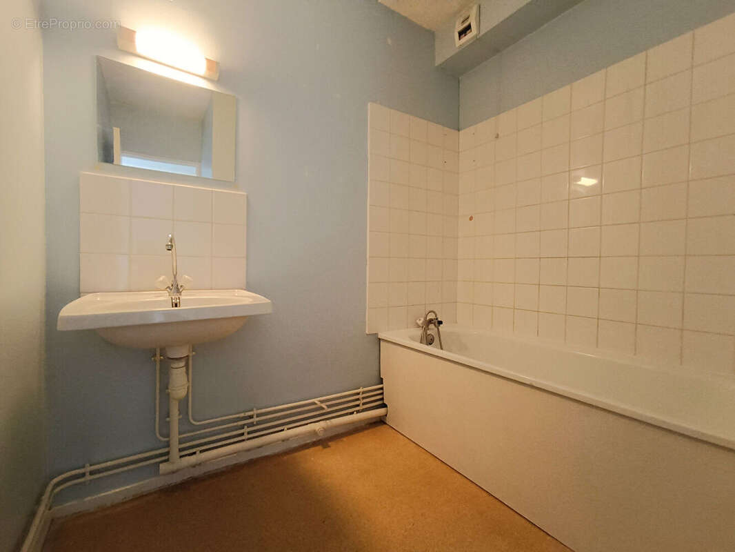 Appartement à VILLENAVE-D'ORNON