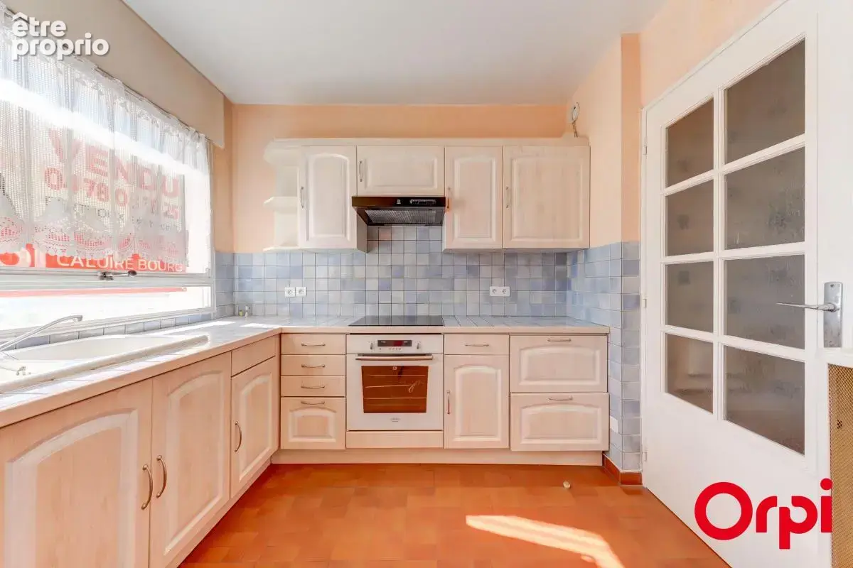Appartement 4 pièces de 86,20 m2 avec balcon plein sud -Caluire -et-Cuire - photo 9