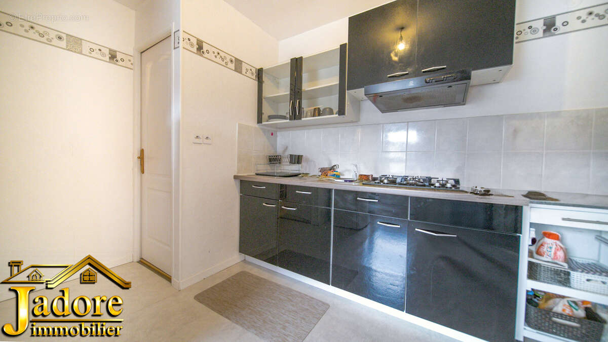 Appartement à ETIVAL-CLAIREFONTAINE