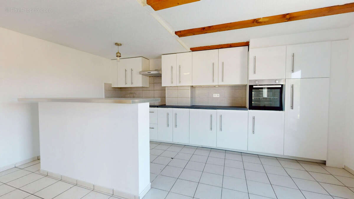 Appartement à MARSEILLE-13E
