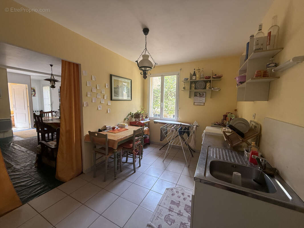 Maison à vendre à Arles-sur-Tech, proche du collège. - photo 17