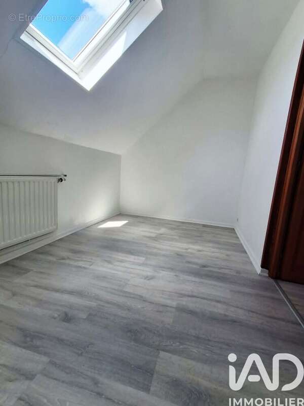 Photo 9 - Maison à FLIXECOURT