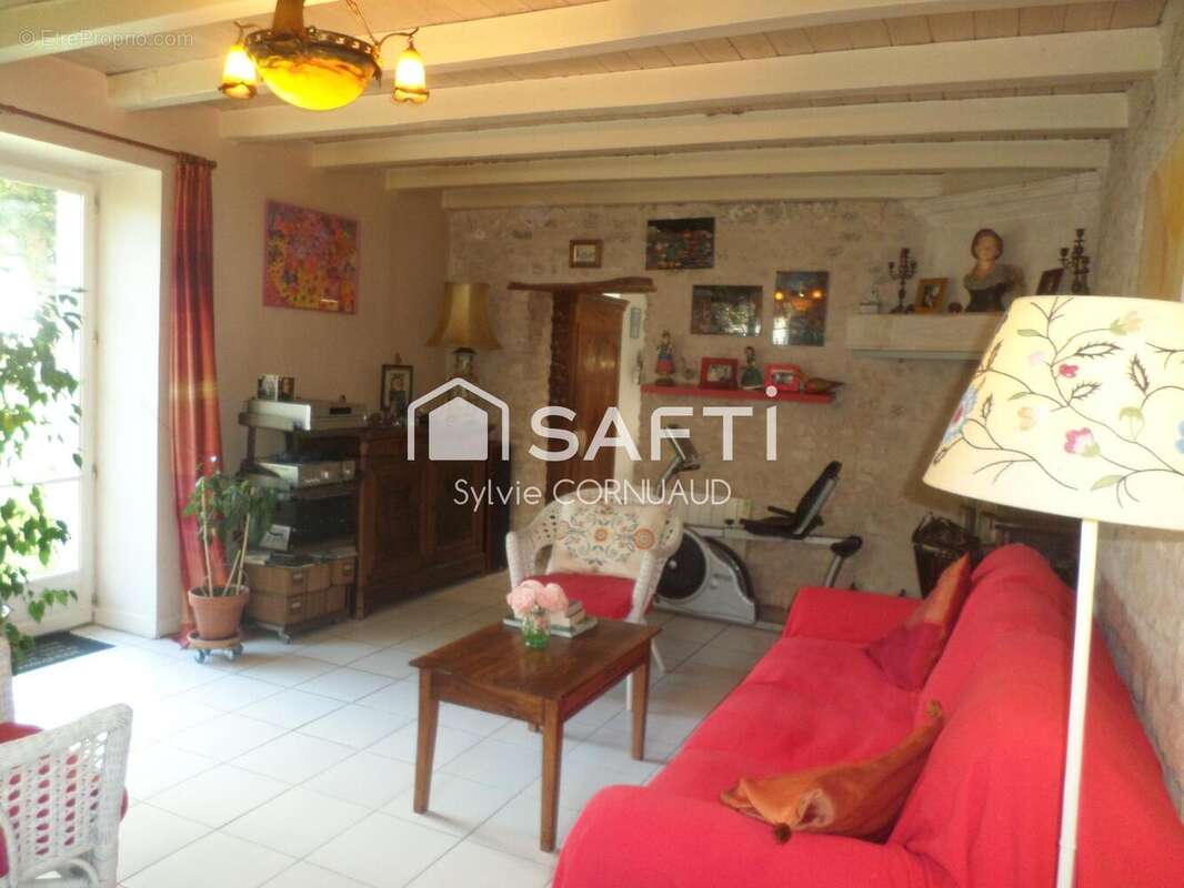 Photo 8 - Maison à COURCOURY