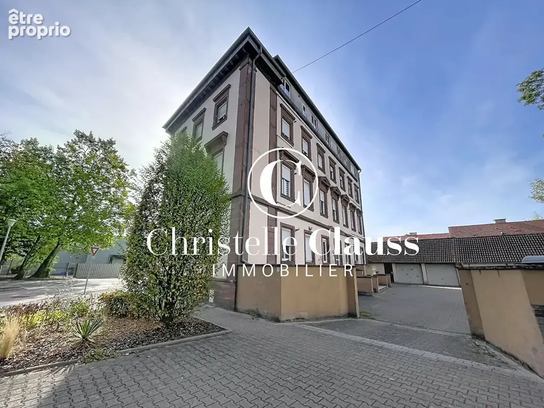 Bischwiller Immeuble de rapport 9 lots ? 634 m² ? Garages et cour - photo 3