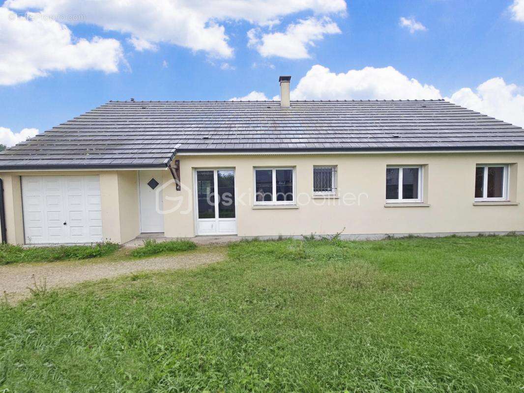 Maison à BRAY-EN-VAL