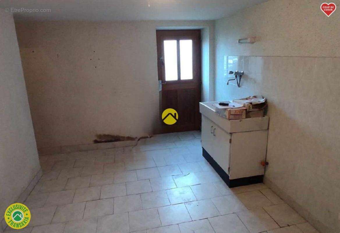 Maison à BOURBON-L&#039;ARCHAMBAULT