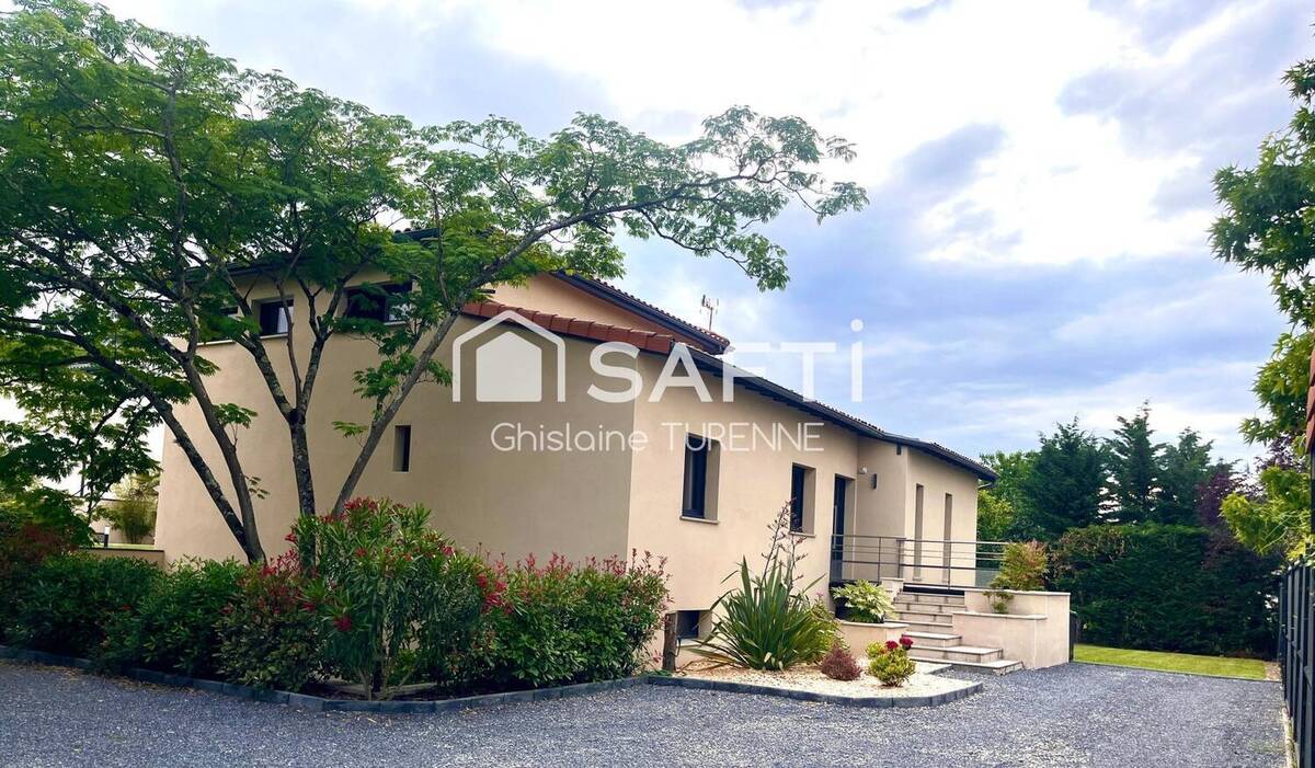 Photo 1 - Maison à CORNEBARRIEU