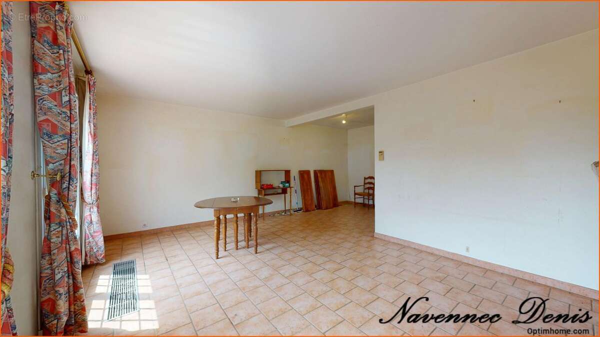 Maison de caractère à rénover – 110 m² habitables + 40 m² aménageables dans les combles - photo 4