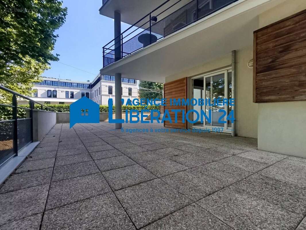 Appartement à SAINT-ETIENNE