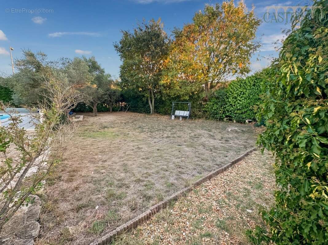 Maison à VILLETELLE