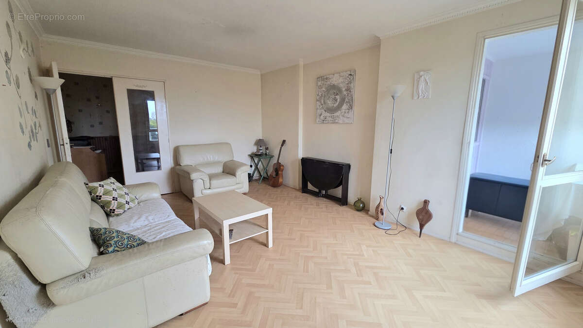 Appartement à BOISSY-SAINT-LEGER