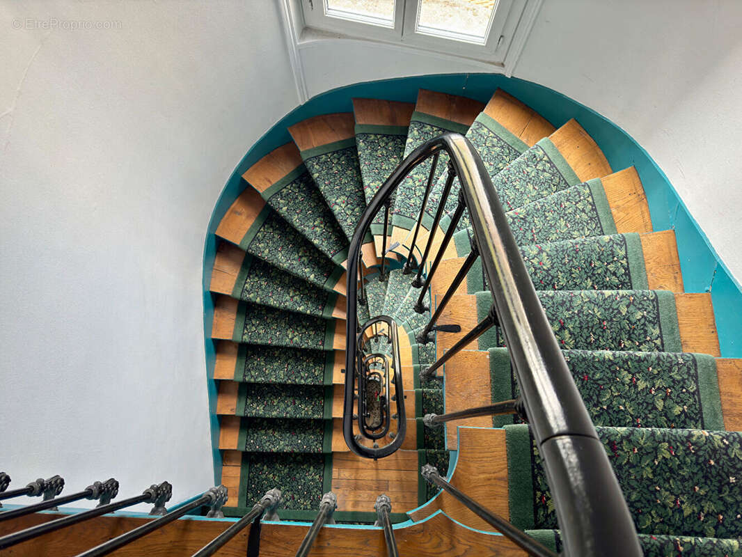 Appartement à FONTENAY-SOUS-BOIS