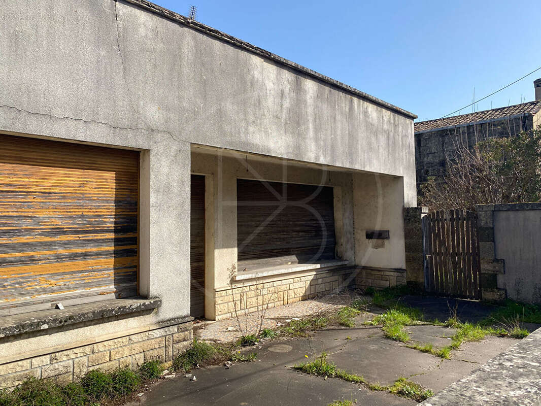 Maison à SAINT-EMILION