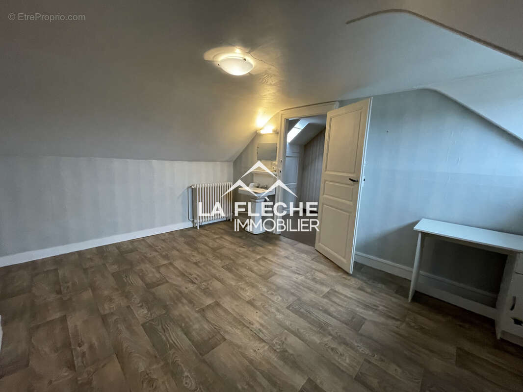 Maison à LA FLECHE