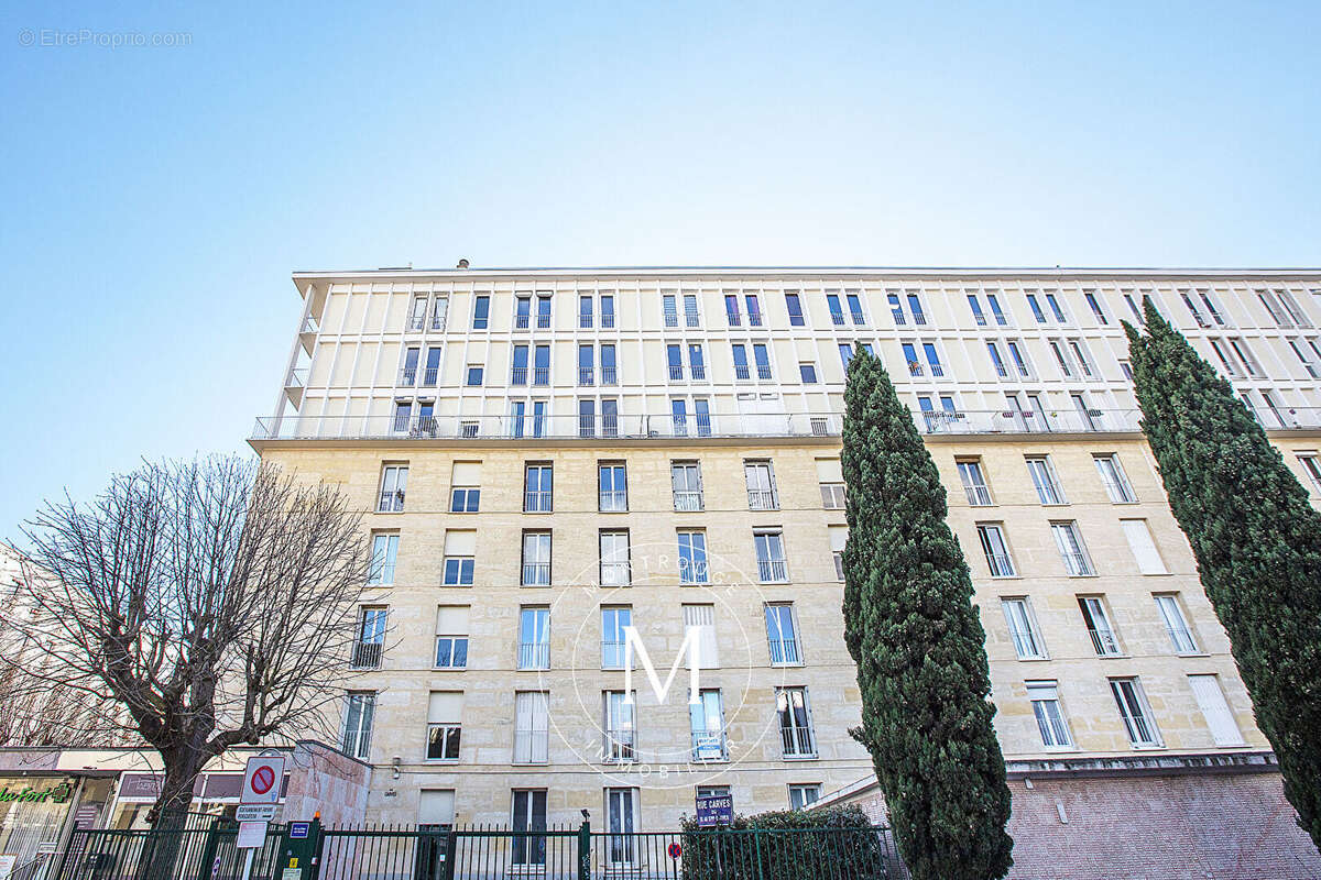 Appartement à MONTROUGE