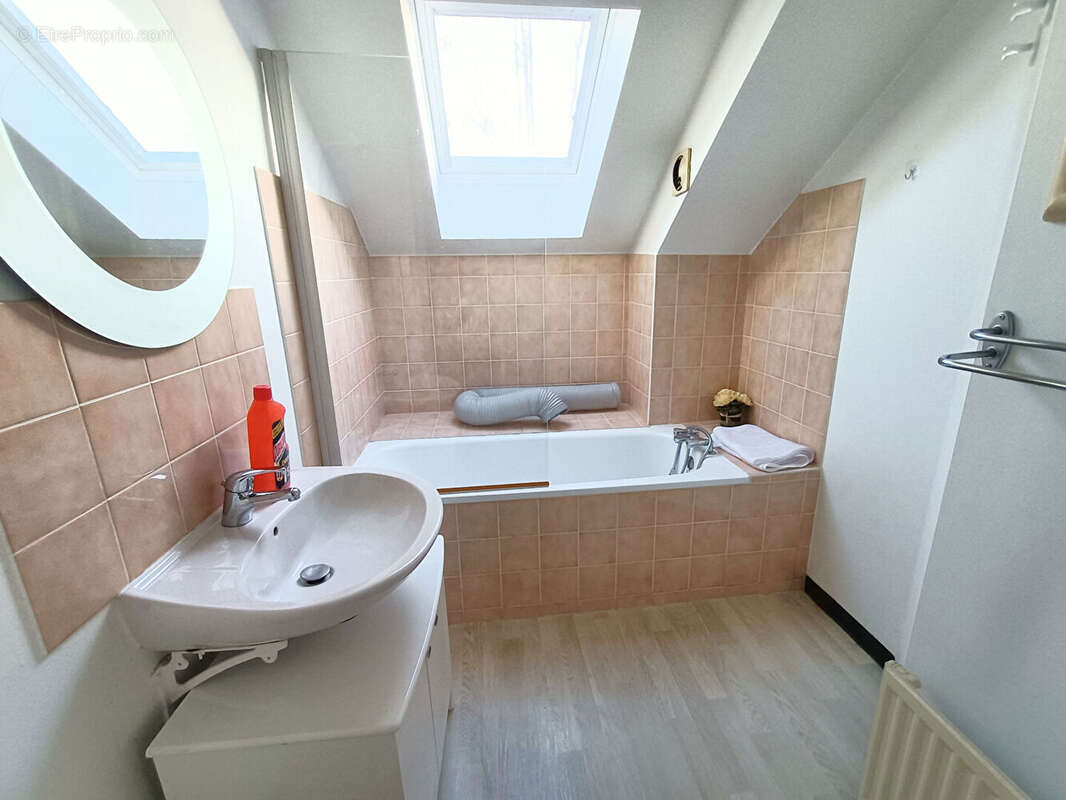 Appartement à LA CHAPELLE-SUR-ERDRE