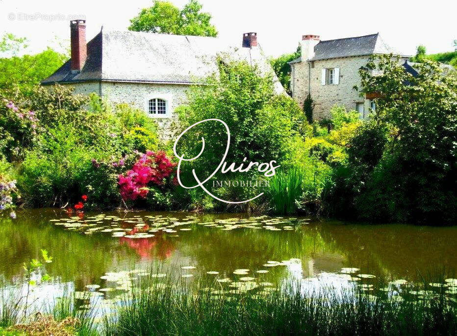 JUSTE MAGNIFIQUE !! .... Le moulin côté rivière... - Maison à LE LION-D'ANGERS