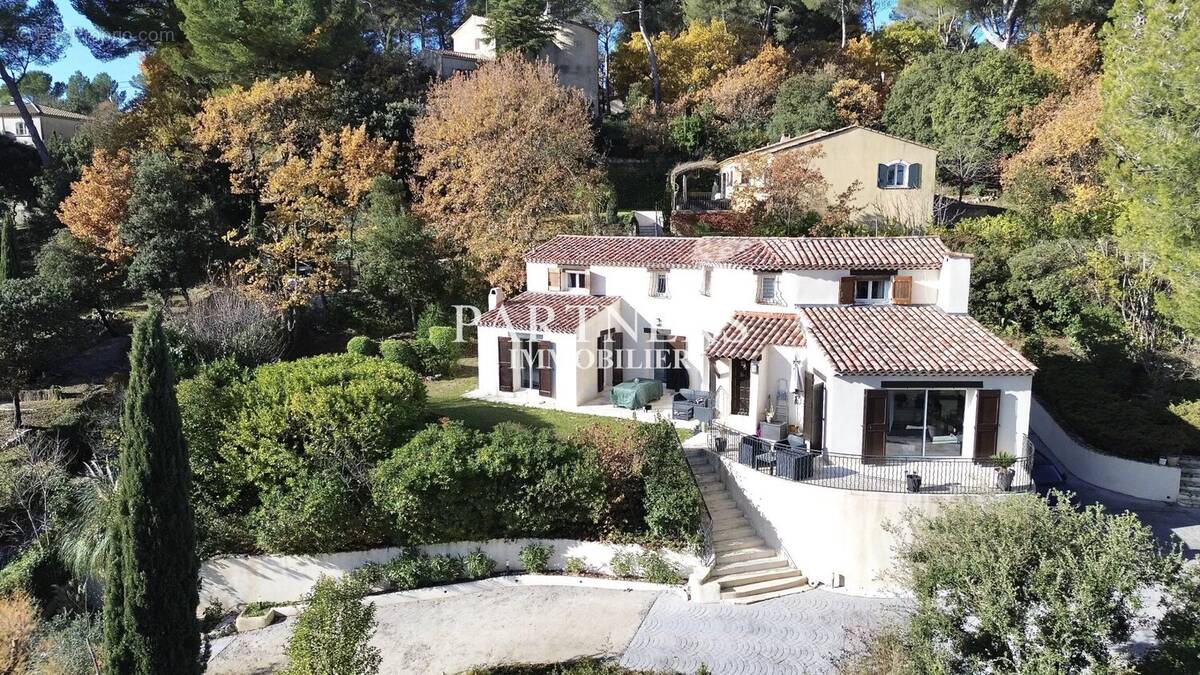 Maison à BOUC-BEL-AIR